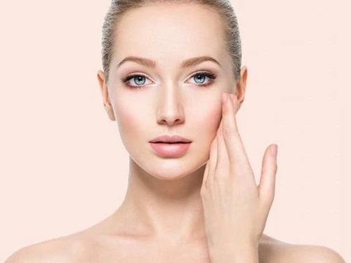 Новая услуга «Аппаратный лифтинг GLOW SOLUTION»